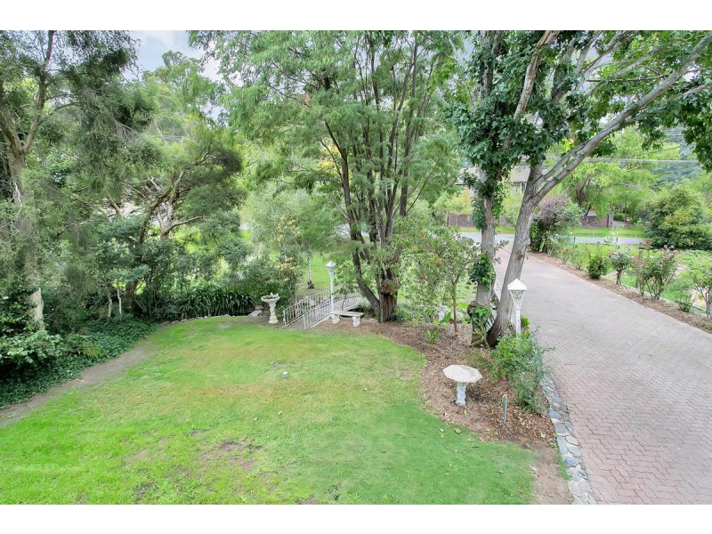 23 First Avenue, Bridgewater SA 5155