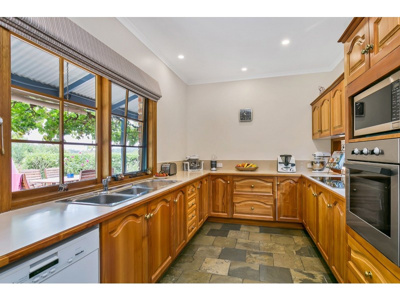 32 Walker Avenue, Heathfield SA 5153
