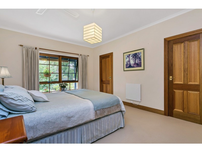 32 Walker Avenue, Heathfield SA 5153