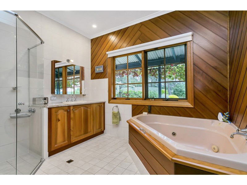 32 Walker Avenue, Heathfield SA 5153
