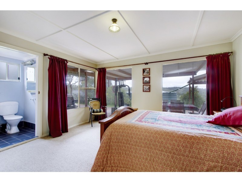 213 Nicholls Road, Bradbury SA 5153