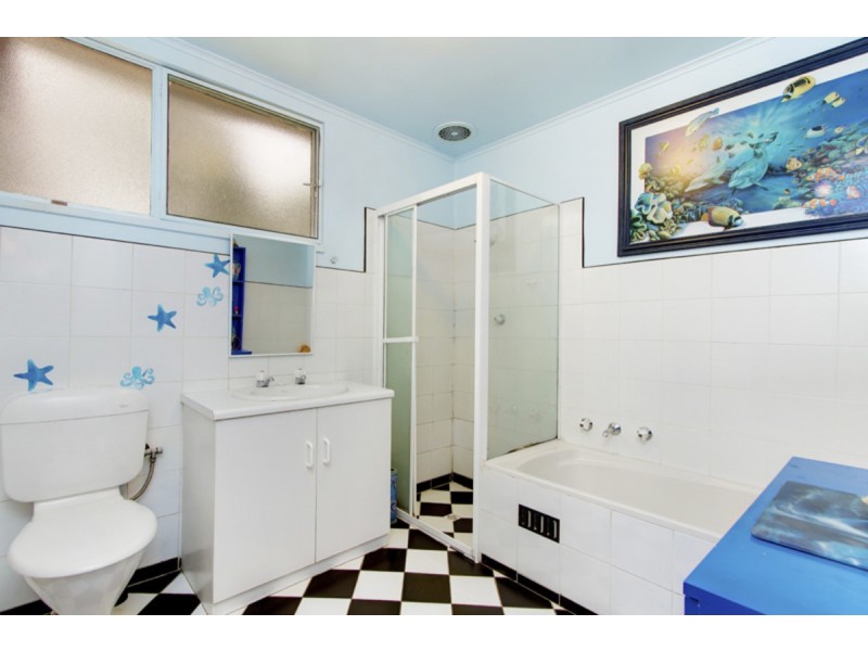 213 Nicholls Road, Bradbury SA 5153