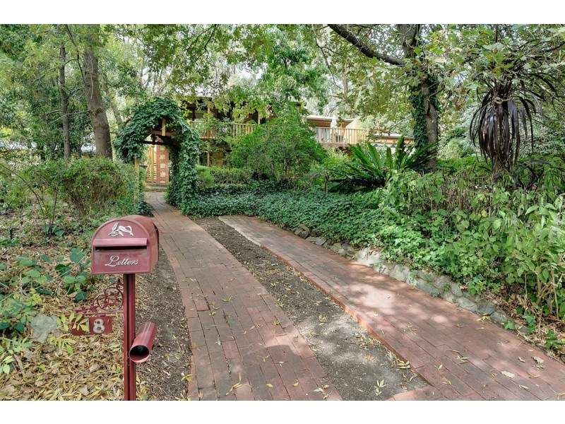 18 Mountford Avenue, Bridgewater SA 5155