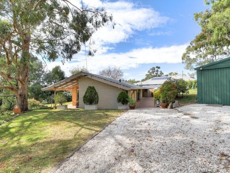10 Stacey Street, Crafers SA 5152