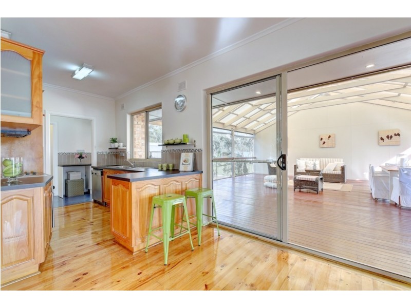 3 Mary Street, Eden Hills SA 5050