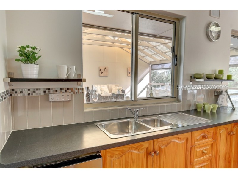 3 Mary Street, Eden Hills SA 5050