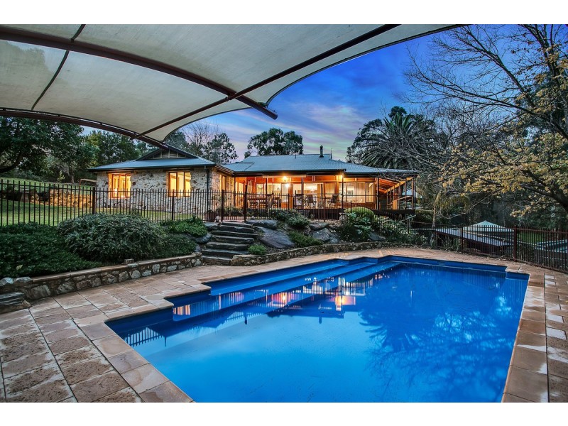 10 Somerset Road, Coromandel Valley SA 5051