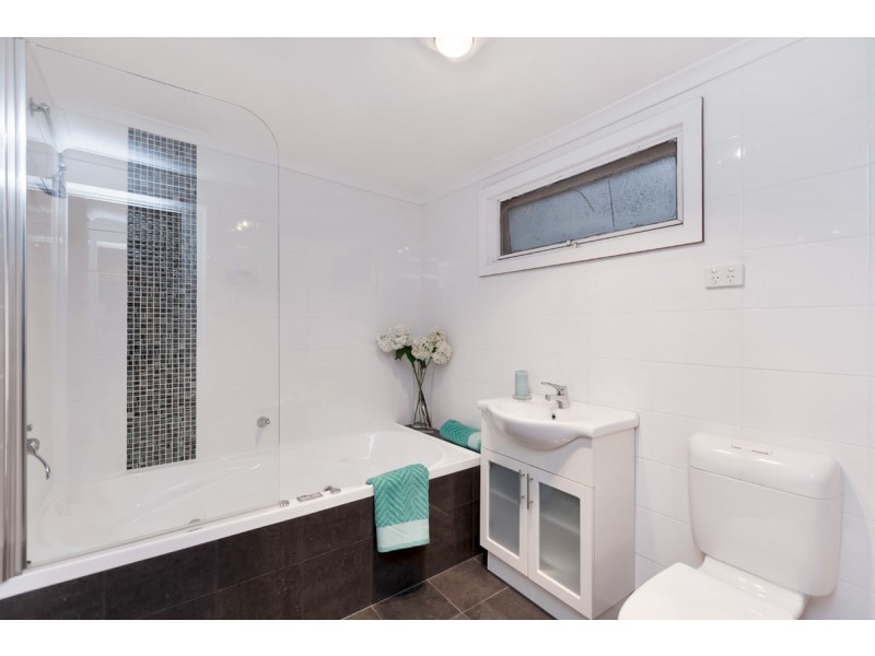 6 John Street, Woodside SA 5244