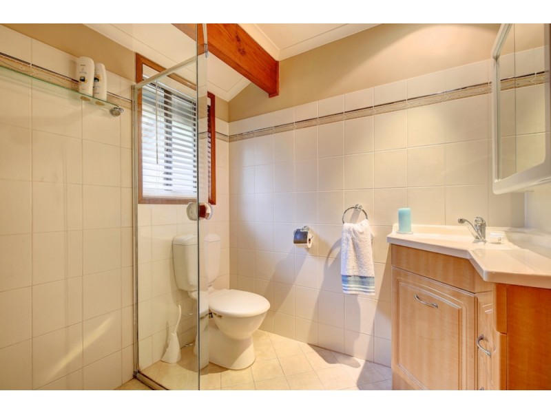 68 Emmett Road, Crafers West SA 5152