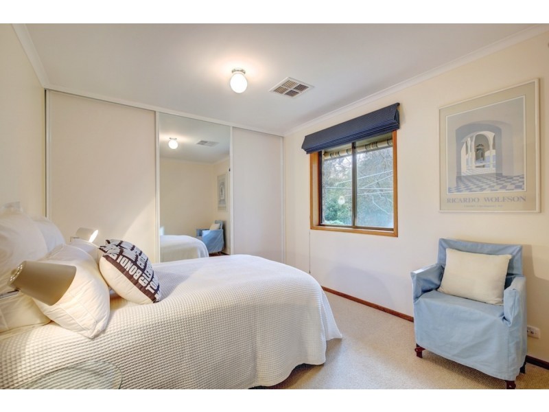 68 Emmett Road, Crafers West SA 5152