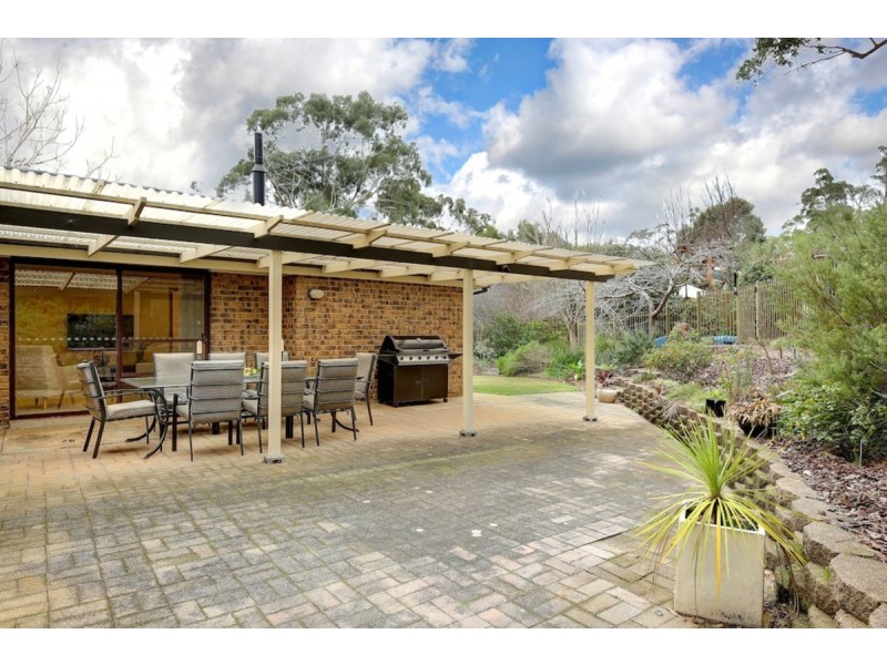 68 Emmett Road, Crafers West SA 5152