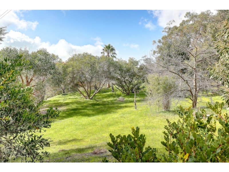 116 Sheoak Road, Crafers West SA 5152
