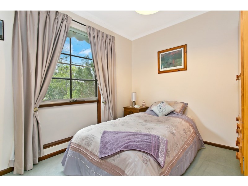 10 Sandpiper Crescent, Aberfoyle Park SA 5159