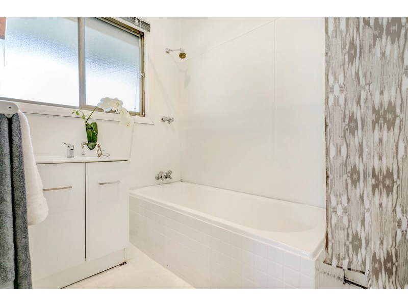 82 Onkaparinga Road, Bridgewater SA 5155