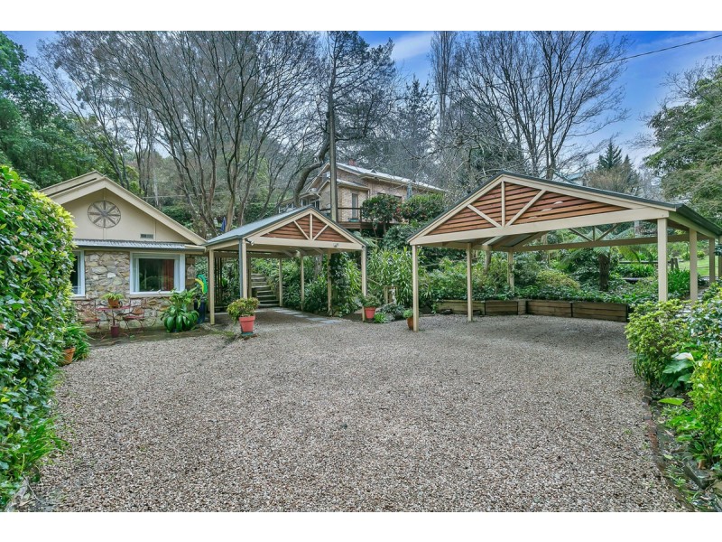 36 Avenue Road, Stirling SA 5152