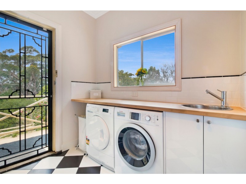 91 Rangeview Drive, Carey Gully SA 5144