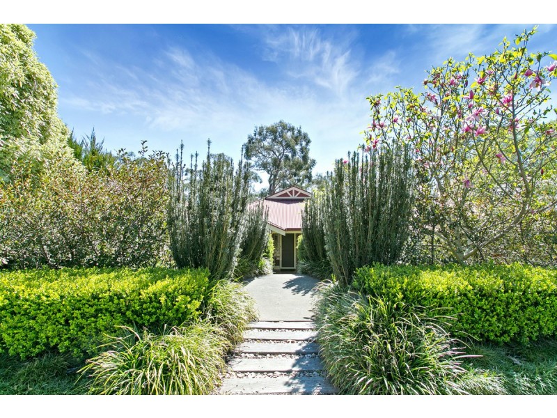 5 Third Avenue, Bridgewater SA 5155