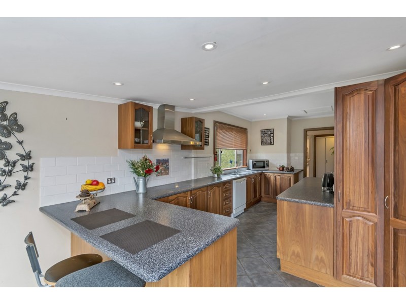 106 Landara Road, Woodside SA 5244