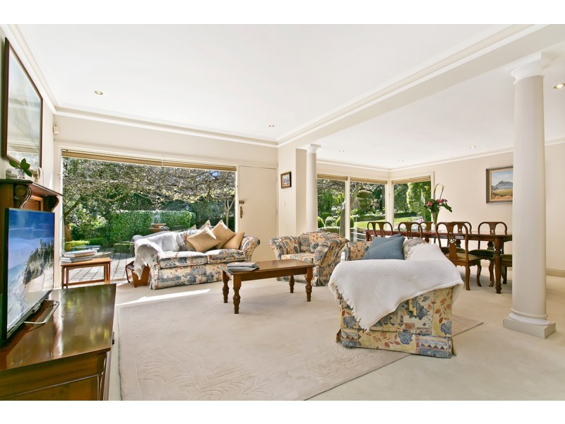 8 Hawthorn Road, Stirling SA 5152