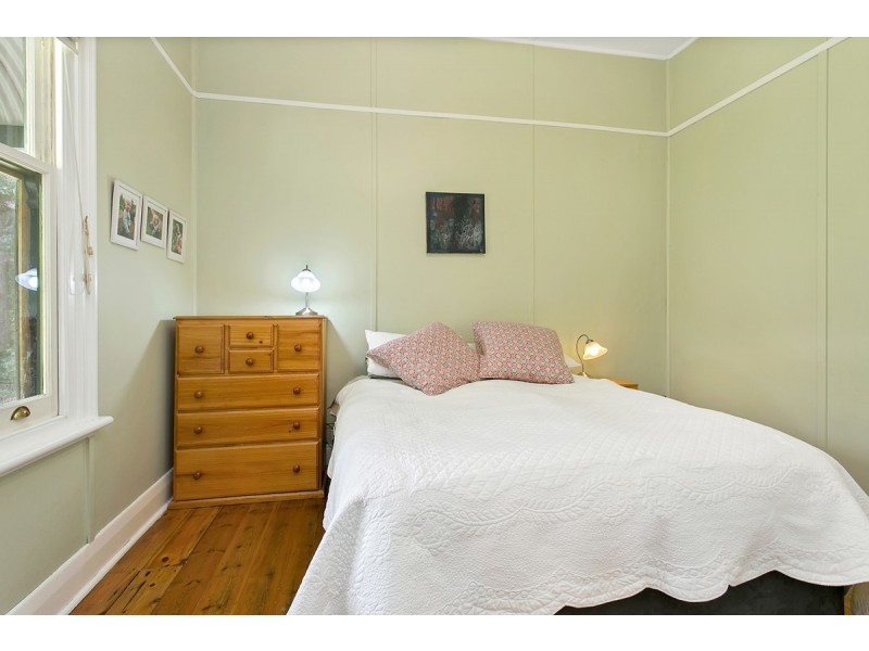 27 Railway Avenue, Bridgewater SA 5155