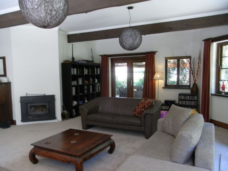 25 Kanyaka Road, Aldgate SA 5154