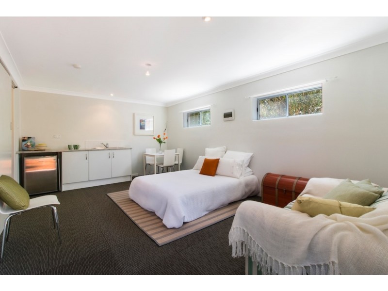 18 Lesley Crescent, Crafers SA 5152