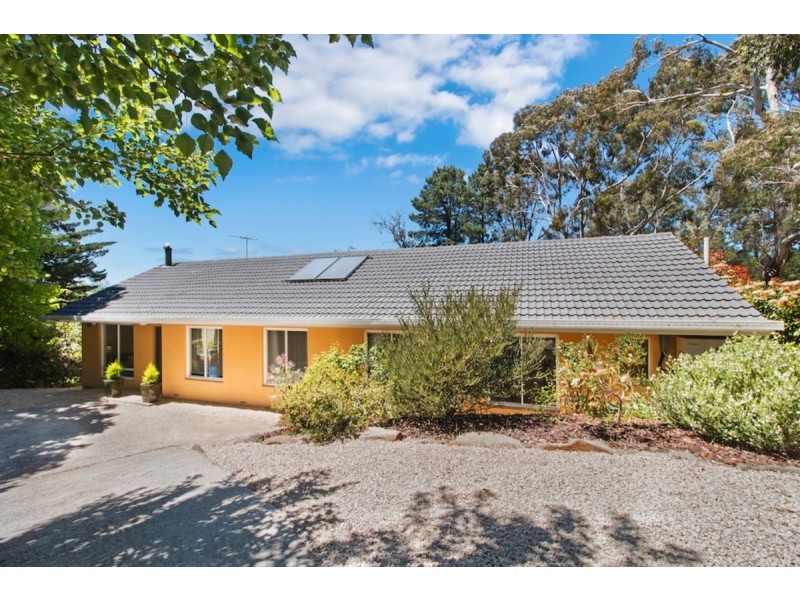 18 Lesley Crescent, Crafers SA 5152