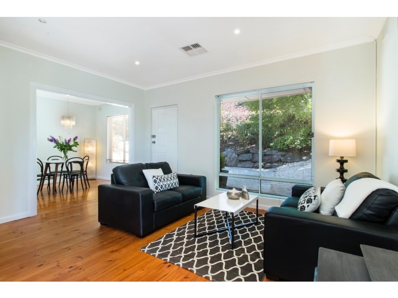 18 Lesley Crescent, Crafers SA 5152