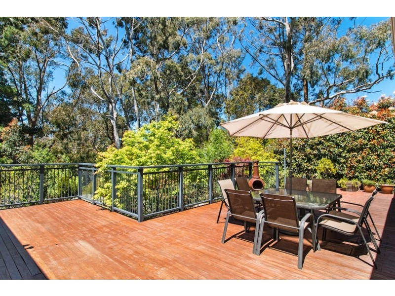 18 Lesley Crescent, Crafers SA 5152