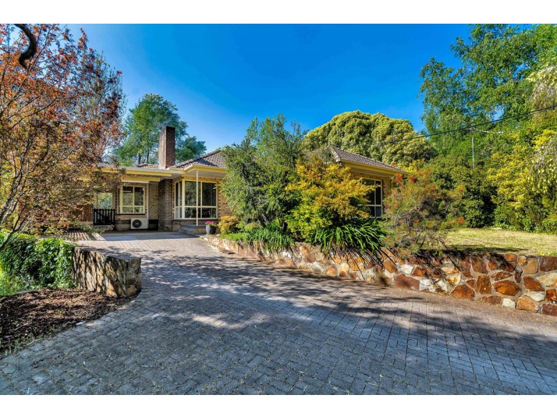 33 Wembley Avenue, Bridgewater SA 5155