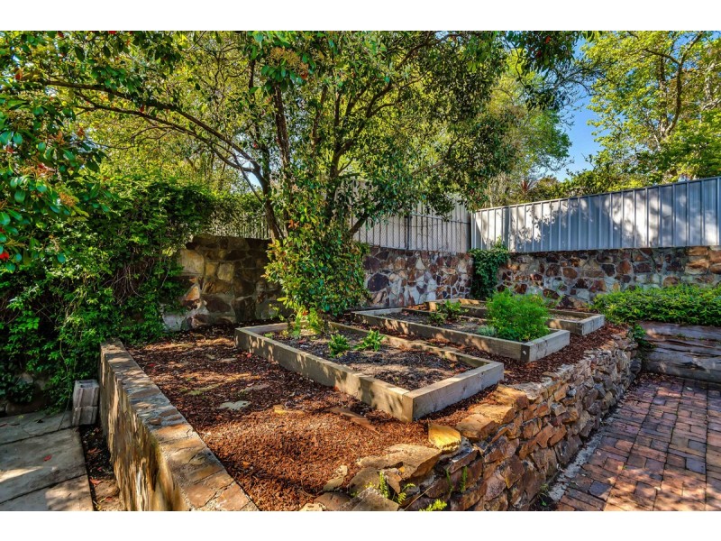 33 Wembley Avenue, Bridgewater SA 5155