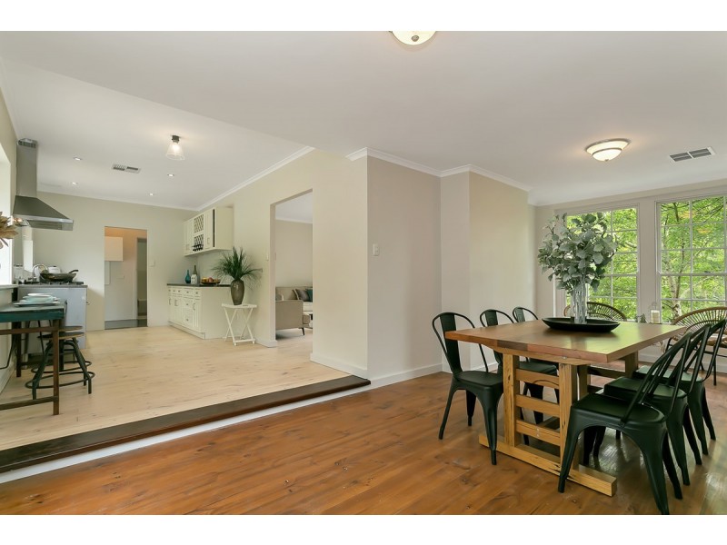 9 Fullgrabe Drive, Crafers SA 5152