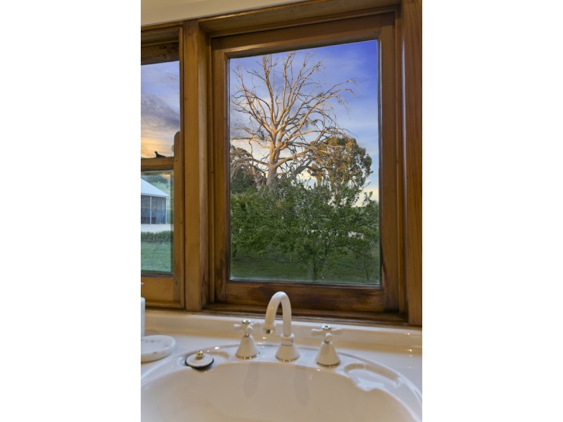 124 Martins Road, Oakbank SA 5243