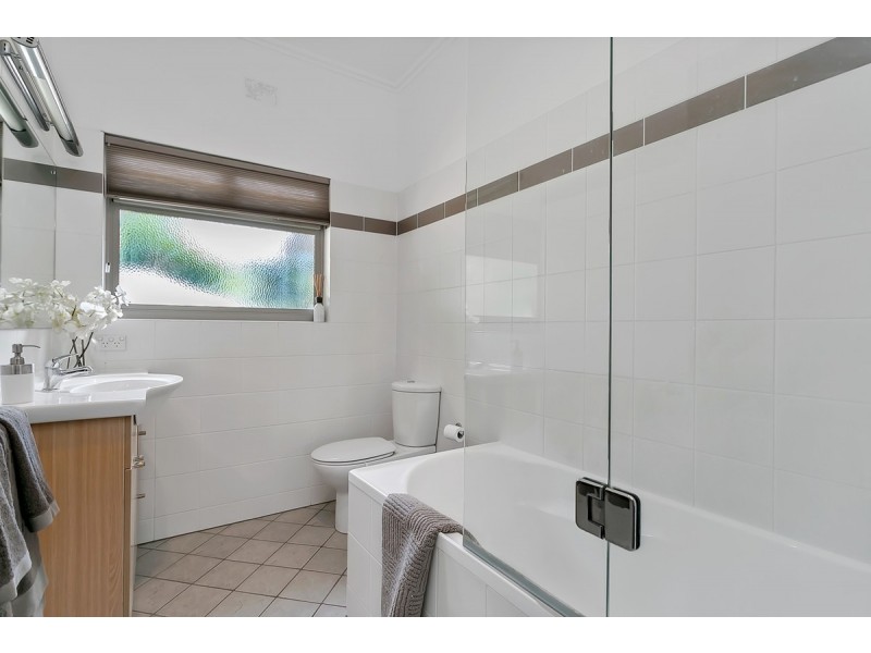 112 Old Mount Barker Road, Stirling SA 5152