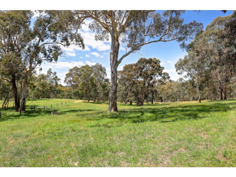 946 Strathalbyn Road, Biggs Flat SA 5153