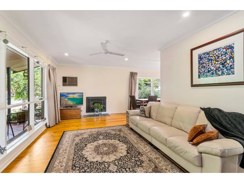 7 Banksia Drive, Bridgewater SA 5155