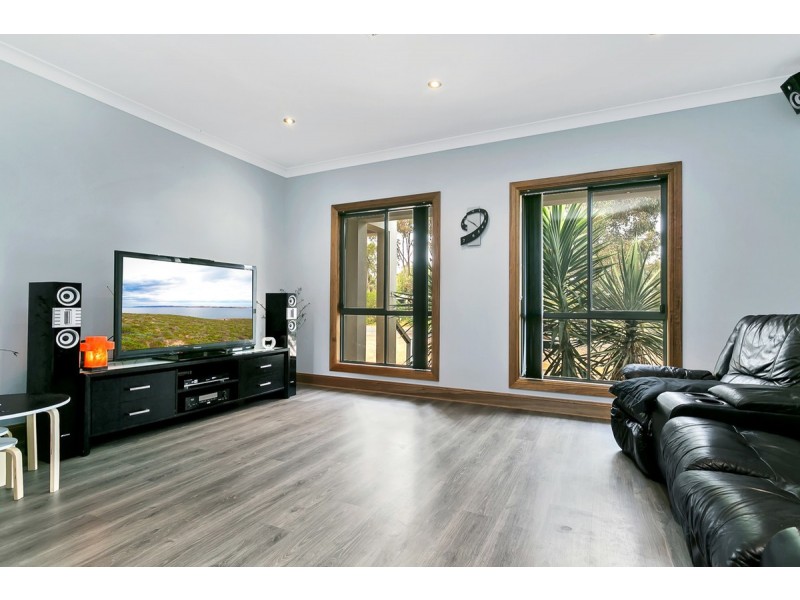 17 West Terrace, Callington SA 5254