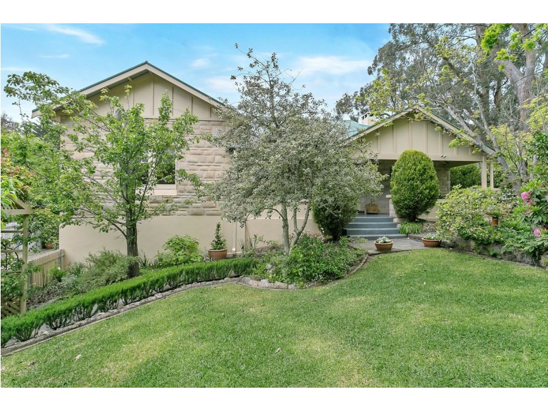 17 Druid Avenue, Stirling SA 5152