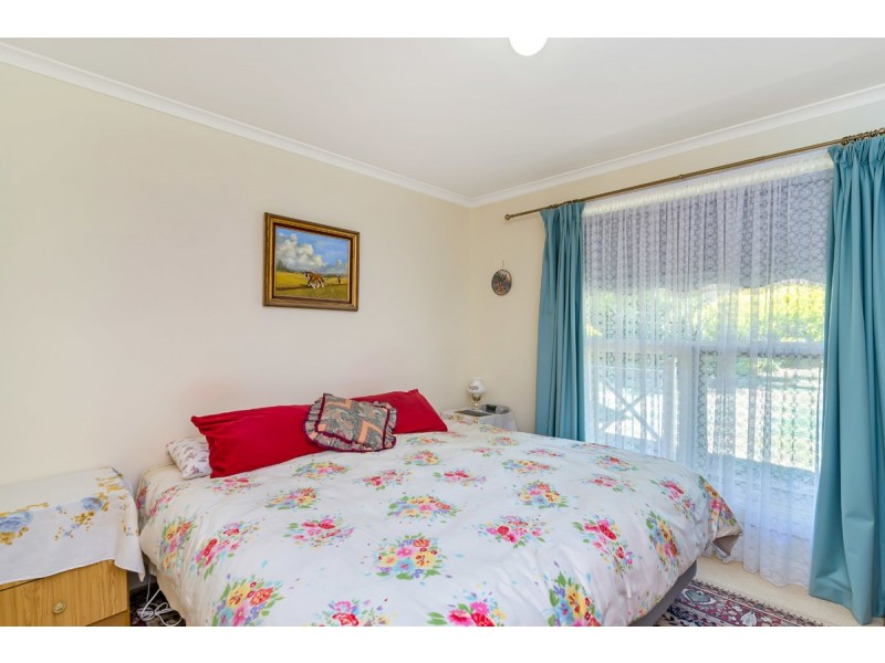 13 Jacaranda Drive, Woodside SA 5244