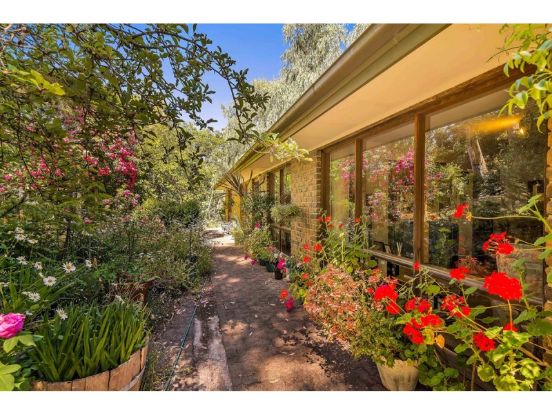 2 Yatina Road, Aldgate SA 5154