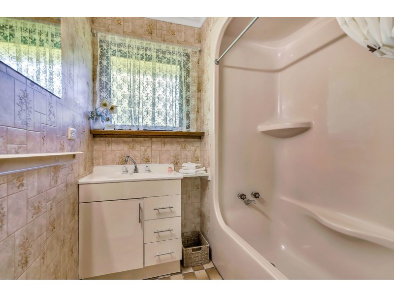 2 Yatina Road, Aldgate SA 5154