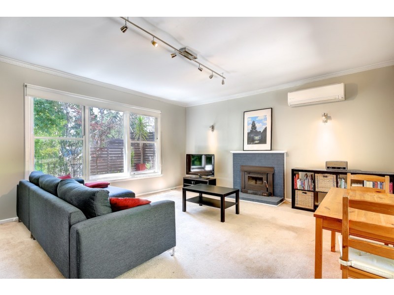 9 White Avenue, Crafers SA 5152