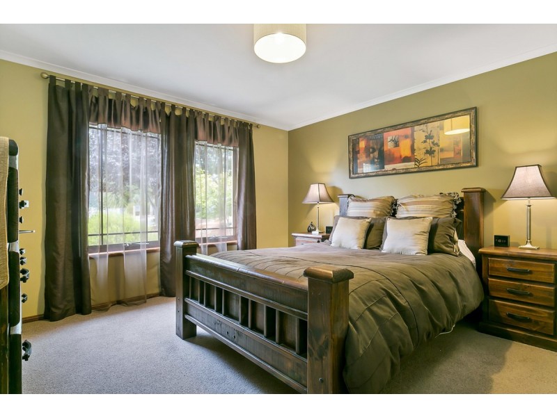 8 Nicholas Paech Drive, Hahndorf SA 5245