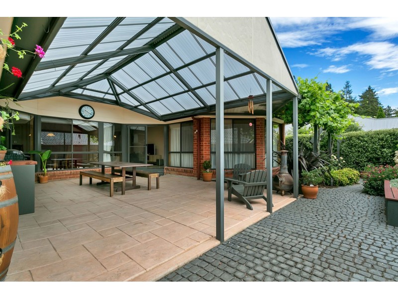 8 Nicholas Paech Drive, Hahndorf SA 5245