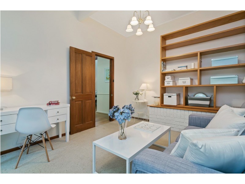 17 First Avenue, Bridgewater SA 5155