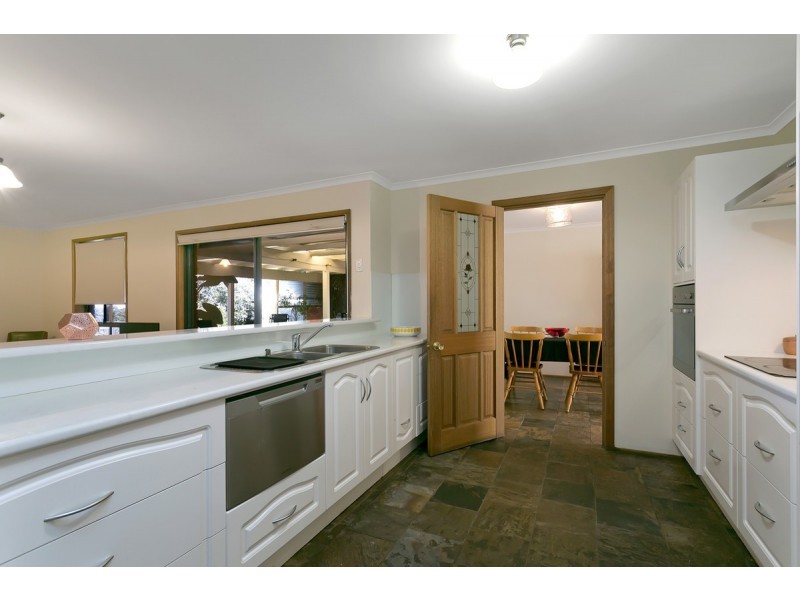 12 Nickel Drive, Aberfoyle Park SA 5159