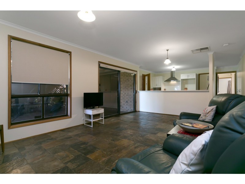 12 Nickel Drive, Aberfoyle Park SA 5159