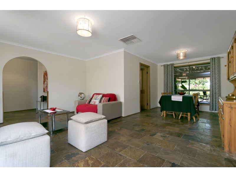 12 Nickel Drive, Aberfoyle Park SA 5159