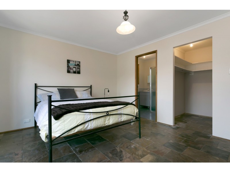 12 Nickel Drive, Aberfoyle Park SA 5159