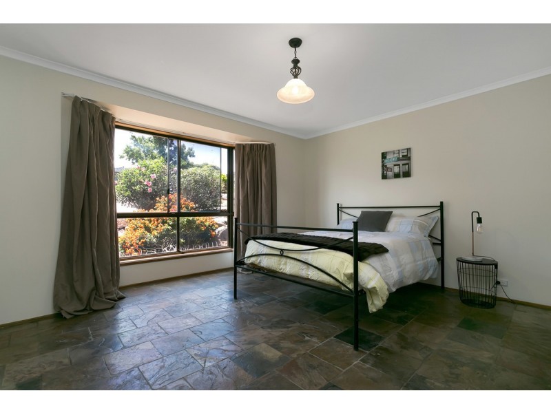 12 Nickel Drive, Aberfoyle Park SA 5159
